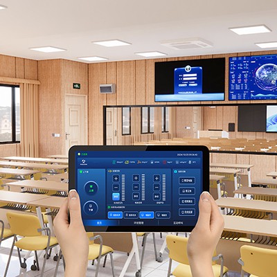 Nous sommes très heureux de partager notre processeur intégré Media et Contro...